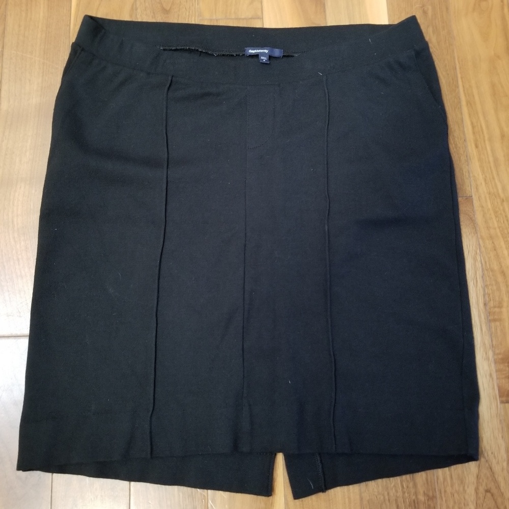 Gap Maternity black knit pencil skirt